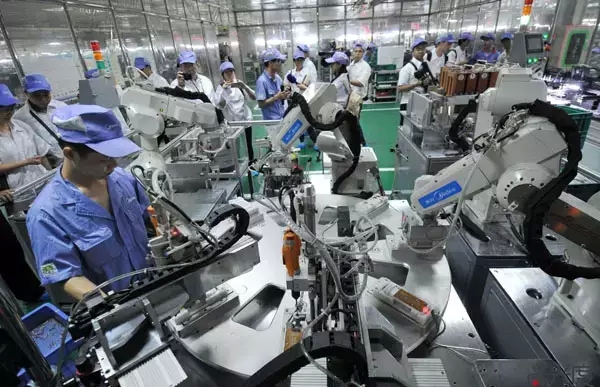 工業(yè)機(jī)器人未來(lái)發(fā)展需要注意些什么？
